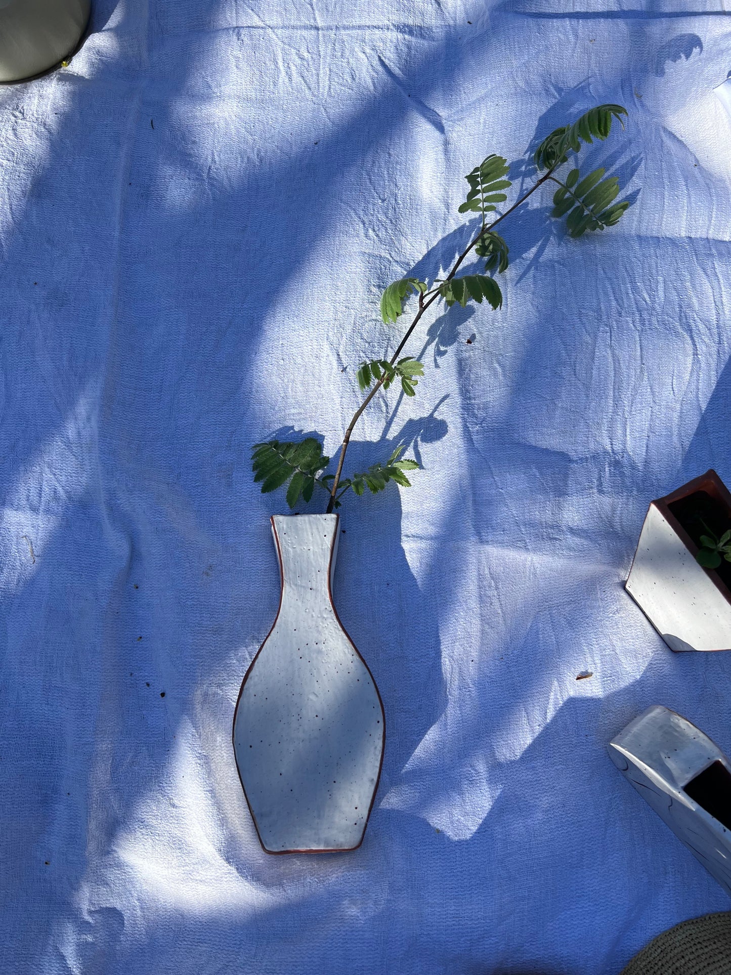 Harjun Kukka x June in Winter: Flower Bouquet & Ceramic Vase Workshop Saturday 14.3.